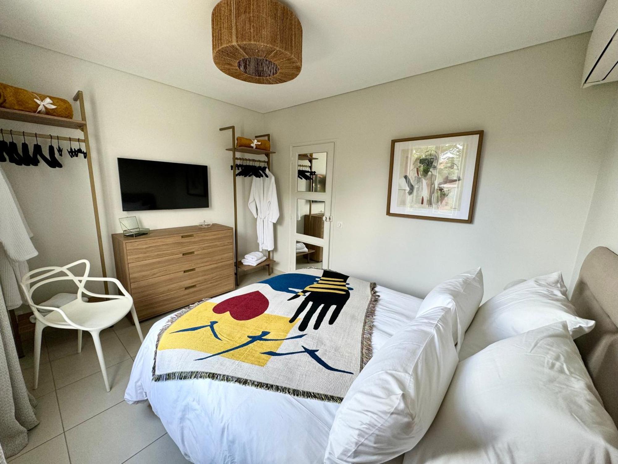 Confortable T2 Vue Mer Avec Terrasse Amenagee Et Parking Prive, Plage Et Port A Pied Sanary-sur-Mer Exterior photo